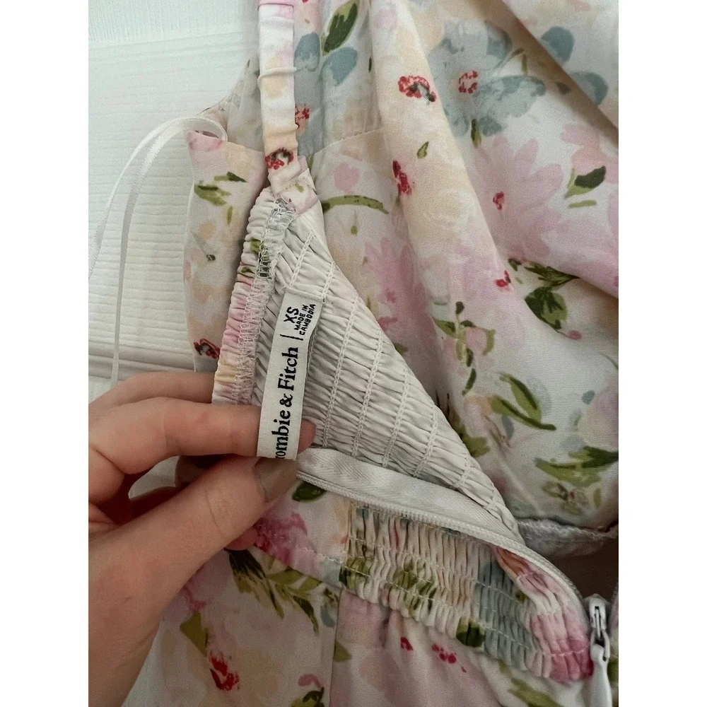Abercrombie & Fitch Floral Twist Front Maxi Dress Pastel‎ Pink Blue Slit Smocked
